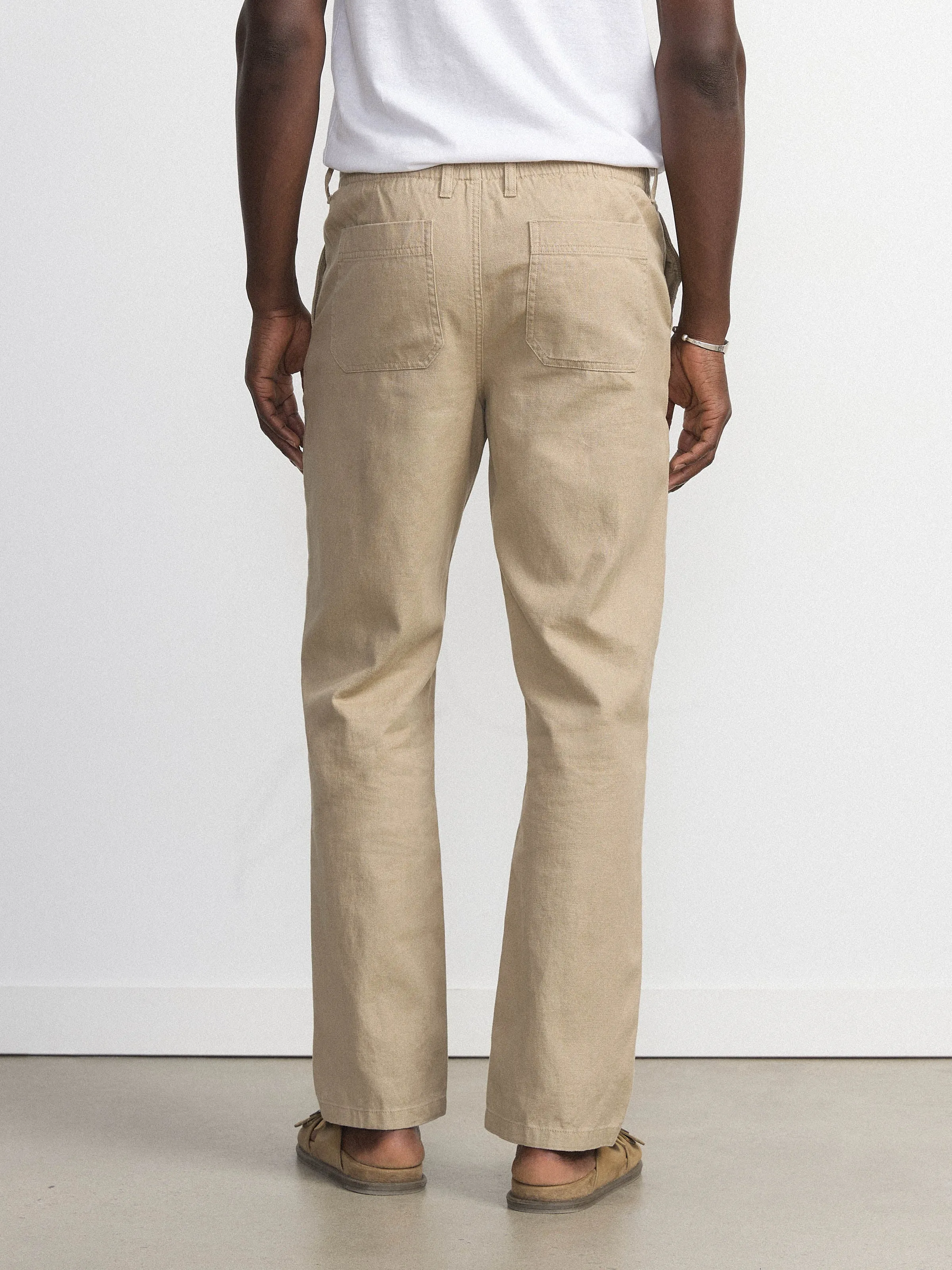 The Joey Straight Canvas Pant in Sandstone