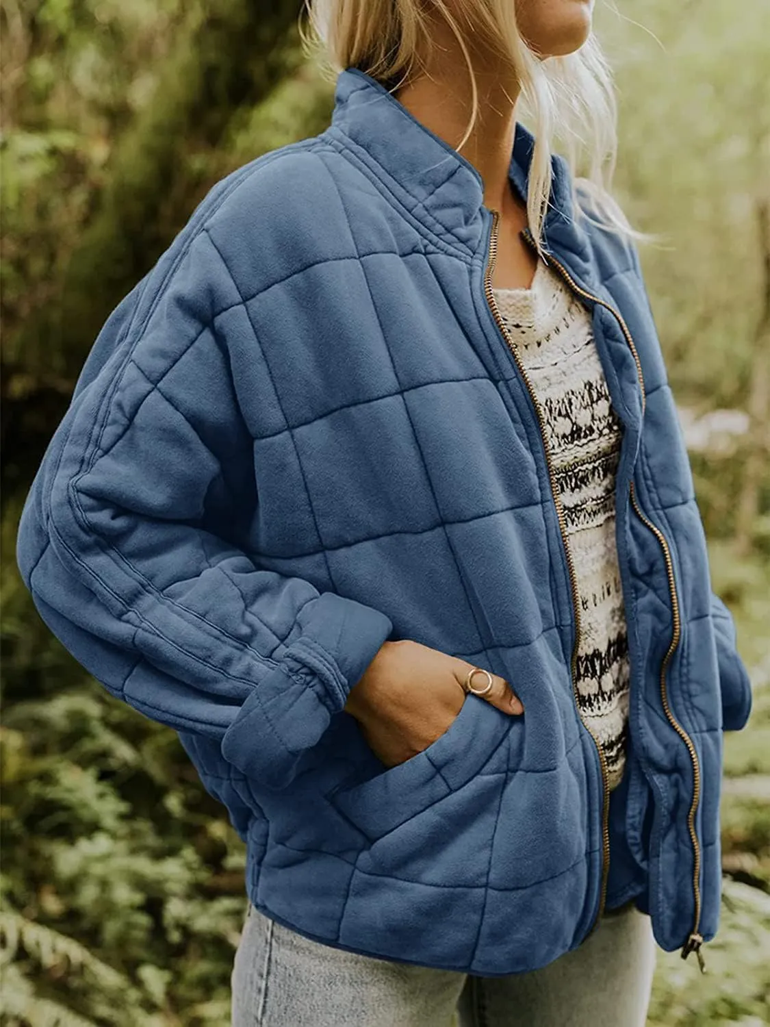 utcoco Women's Causal Lightweight Jacket Stand Collar Long Sleeve Zip Up Winter Coats for Women